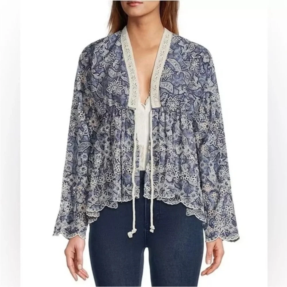 Free People Anissa Blue White Eyelet Tie Front Tunic Boho Chic Bed Jacket Small